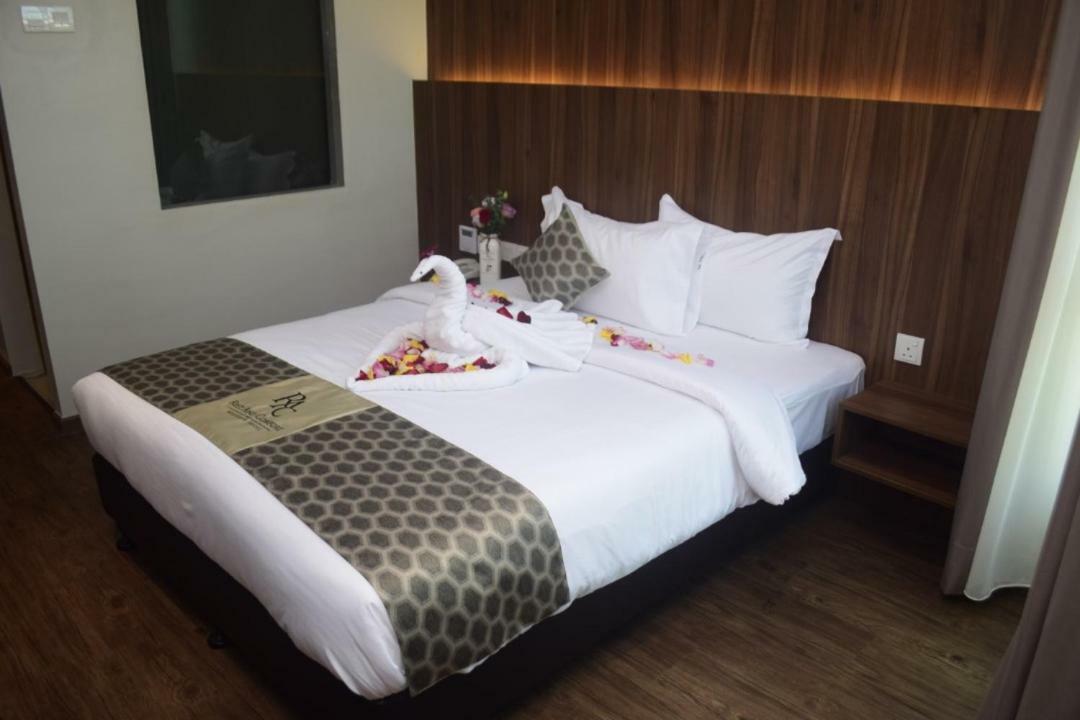 Rest And Comfort Boutique Hotel Kuala Terengganu Kültér fotó